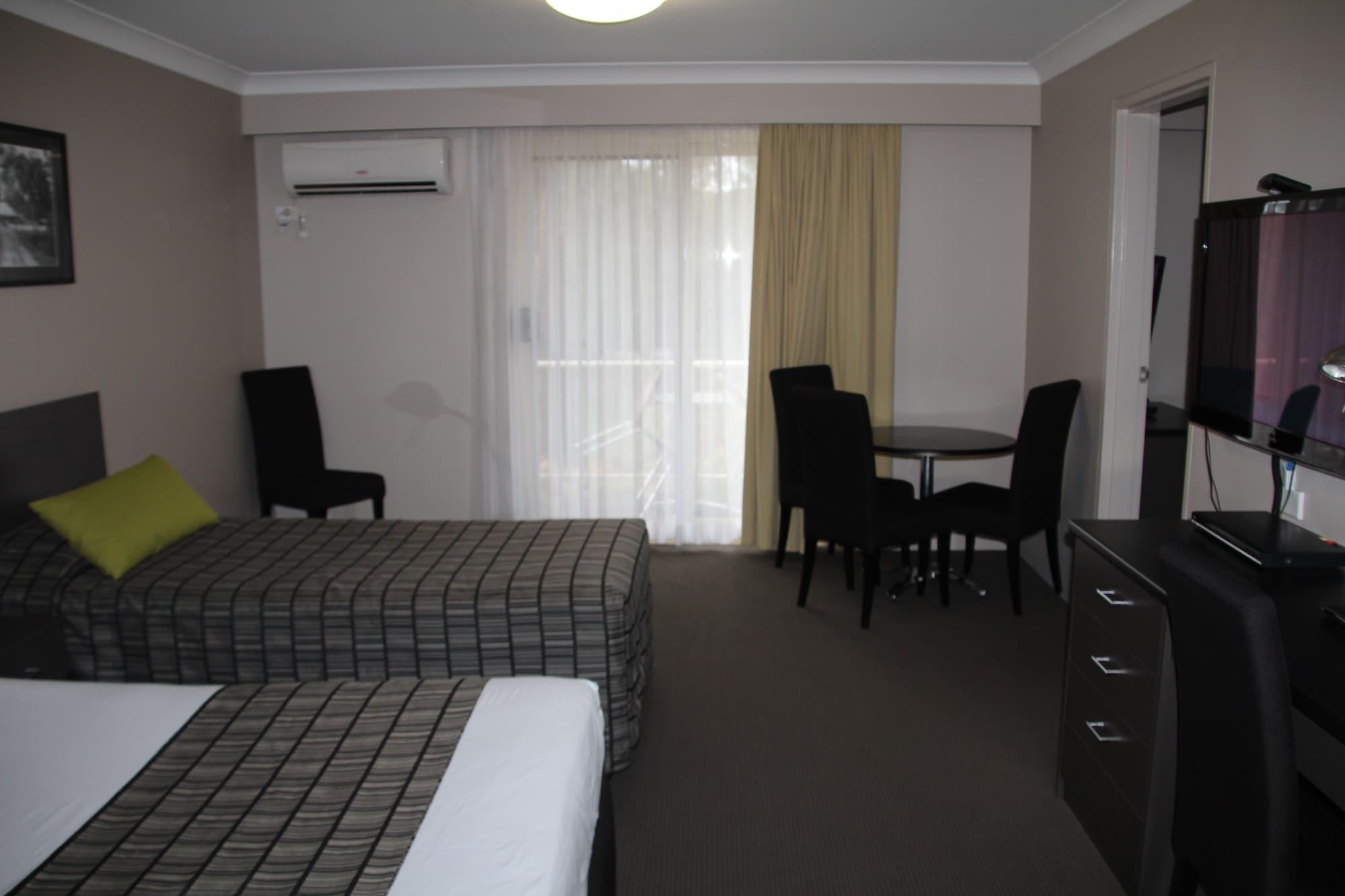 The Galaxy Motel กอสเฟิร์ด ภายนอก รูปภาพ